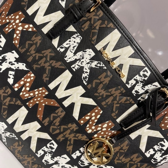 ⚠️LAST 1⚠️ Michael Kors Jet Set MD Carryall Tote Black - Picture 2 of 10